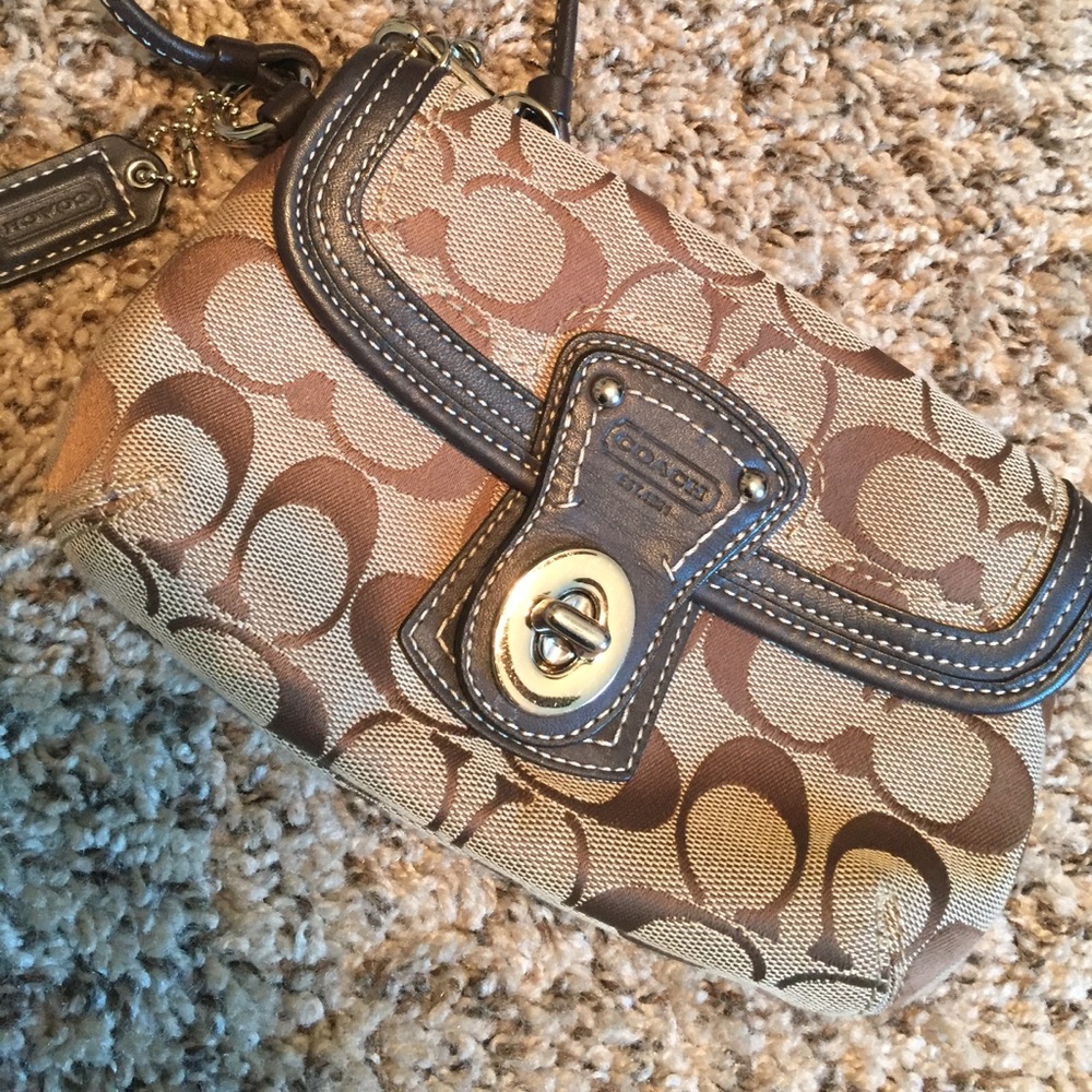 Coach wristlet